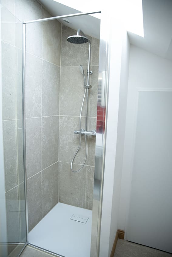 image douche gite le four a pain chez georgette sarlat perigord